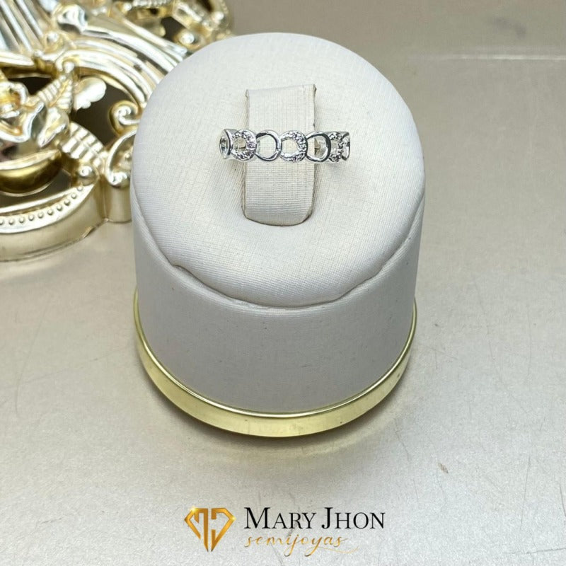 ✨ Anillo plateado con eslabones circulares ✨